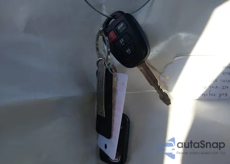 2019 Toyota Corolla Se from USA, damaged, VIN 2T1BURHE7KC125197